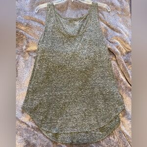 Gray Old Navy tank top